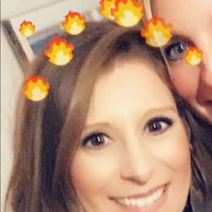 Meet your Posher, Jenni